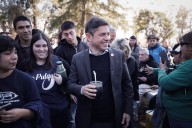 "¿Gobiernan los Menem?". Kicillof arremetió contra los Milei y dijo sobre los nuevos audios adjudicados a Karina: “Tienen filtraciones”