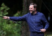 Cele|bitchy | JD Vance took an 18-vehicle motorcade to a 3-hour trip to a Cotswolds farm shop