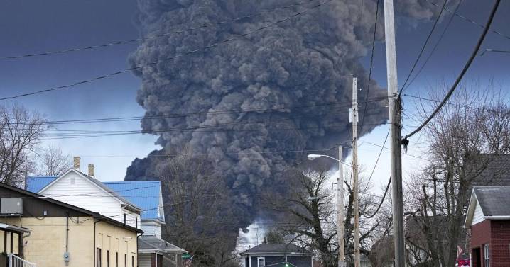 Big railroads spurn system designed to improve safety