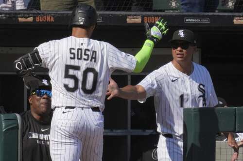 Lenyn Sosa homers as the White Sox cool off the Yankees with a 3