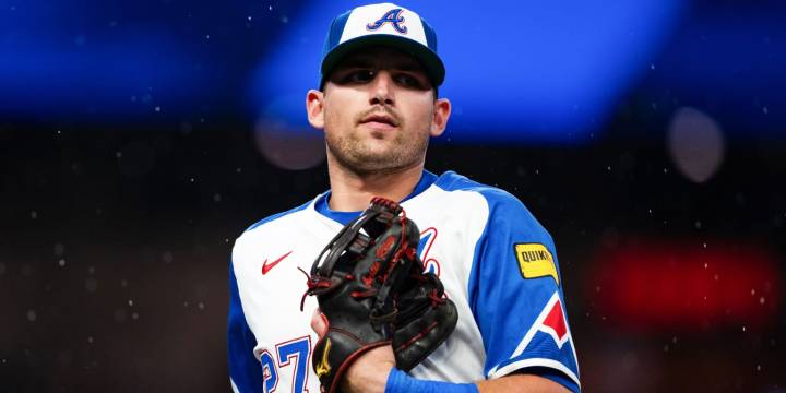 Austin Riley has season-ending core surgery