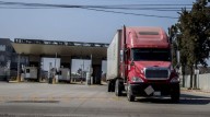 SRE descarta impacto en camioneros mexicanos por suspensión de visas en EU