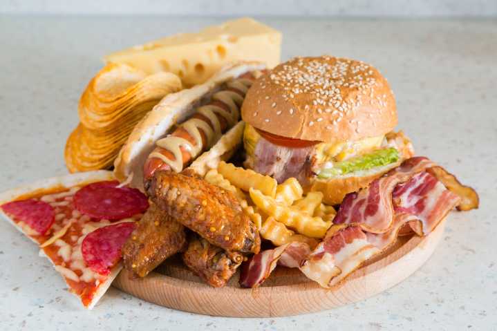 I Visited The USA, And I Couldn't Stomach How Much Americans Have On Their Plates