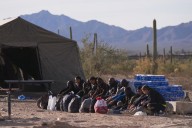 Agentes de inmigración detienen a 25 albañiles mexicanos y centroamericanos en Pensilvania