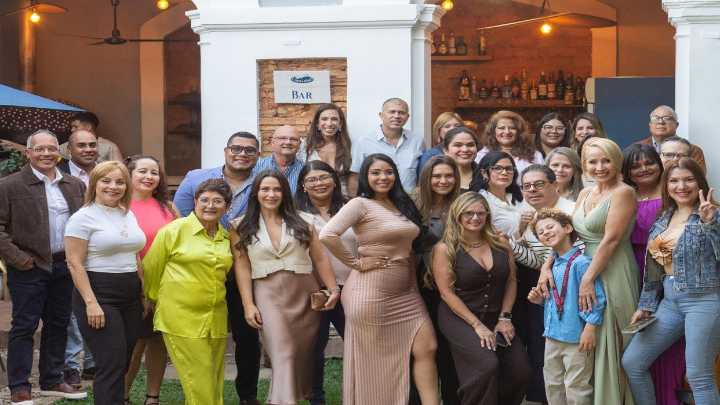 Conversatorio “Probióticos: ¿moda o suplemento?” reunió a especialistas para debatir sobre su impacto en la salud femenina
