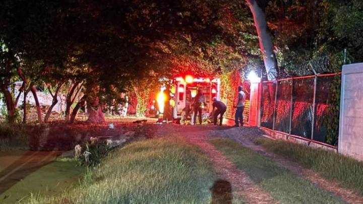 Rescatan a un hombre de un pozo de agua en Mazatlán; al parecer estuvo ahí 3 días