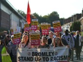 Tensión y odio racial en Gran Bretaña: se inicia una ola de protestas a favor y en contra de los inmigrantes
