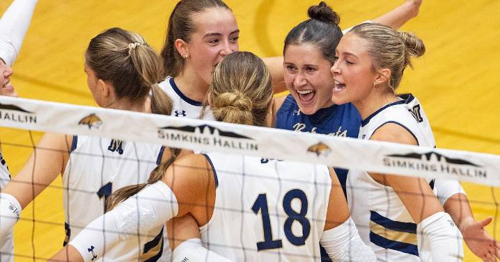 Montana State volleyball sweeps Prairie View A&M to open new season