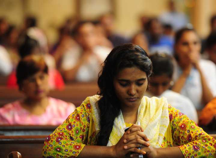 Pakistan allows Christian woman to remove Islam as her religion