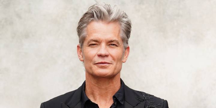Timothy Olyphant's Justified: A Must-Watch 97% Rated Crime Thriller