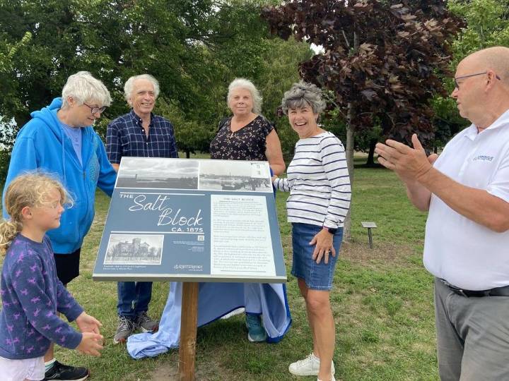 Heritage plaque unveiled celebrating Kincardine's salt industry