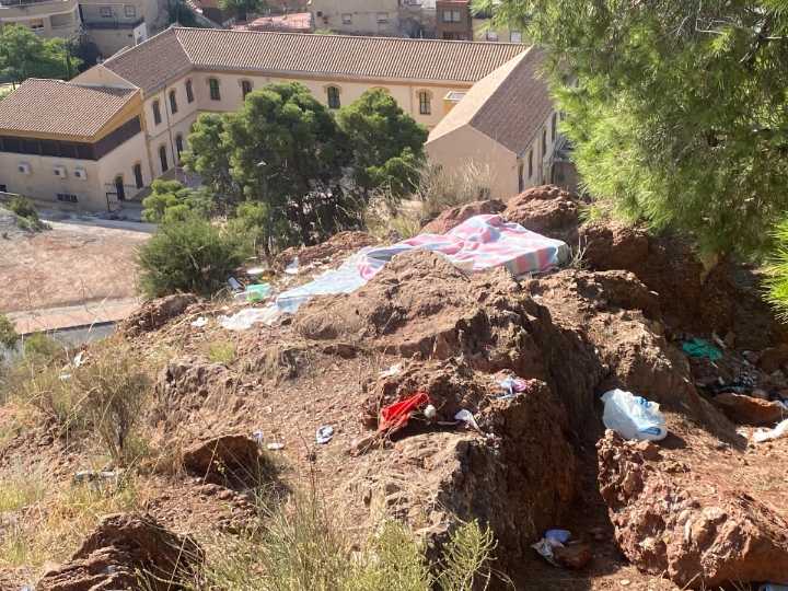 Región | Denuncian el "abandono y el deterioro" de la 'Ruta de las ermitas' de Lorca junto al barrio de San Pedro