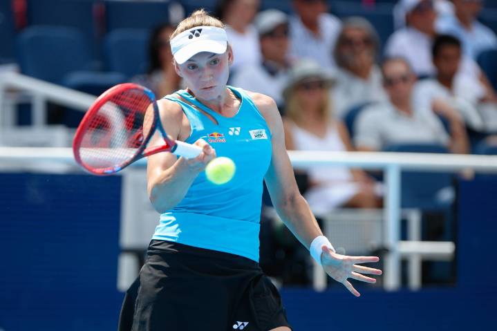 Coco Gauff’s Ex-Coach Tips Elena Rybakina for US Open Glory in a Bold Statement Elena Rybakina's US Open win over Emma Raducanu received nothing but appreciation from Coco Gauff's former coach. Rahul 