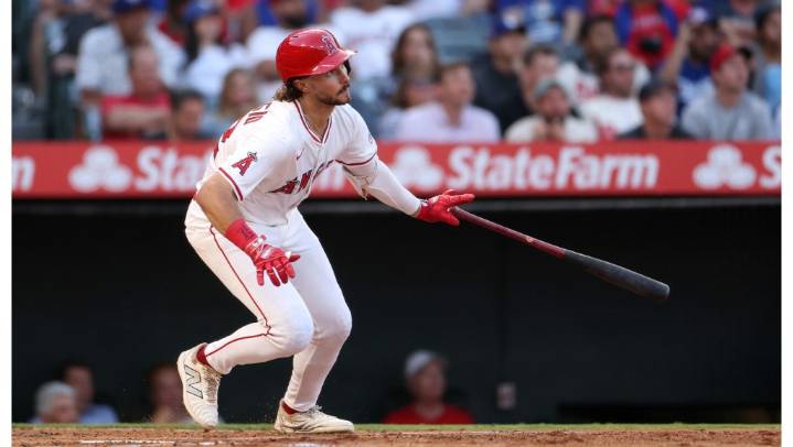 Bottom of the lineup lifts Angels to more balanced production