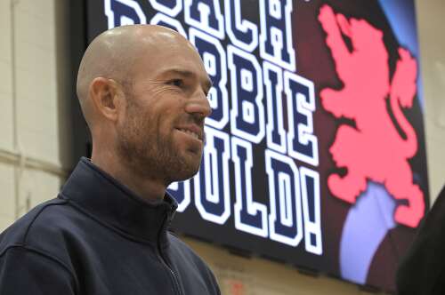 Jim O'Donnell: Robbie Gould to meet some of the best of St. Viator's football past