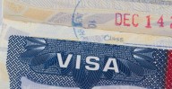 EE.UU. planea reducir duración de visas para estudiantes, periodistas y visitantes