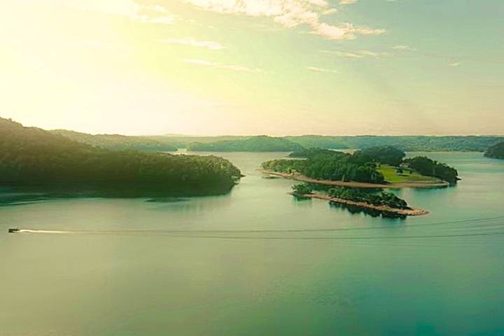 The Tennessee Lake That Carries a Sad, Dark History