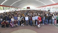 Beca alcalde de Tlalnepantla a más de mil jóvenes para continuar estudios