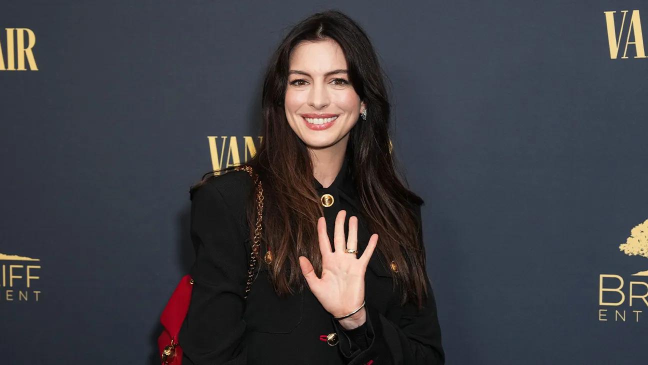 Accidente en el set: Anne Hathaway se cae durante el rodaje de «El Diablo viste a la moda»