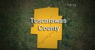 18-year-old dies in 3-vehicle crash on I-77 in Tuscarawas County