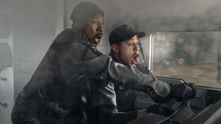 The Pickup Review: Eddie Murphy Elevates A Forgettable Crime Comedy