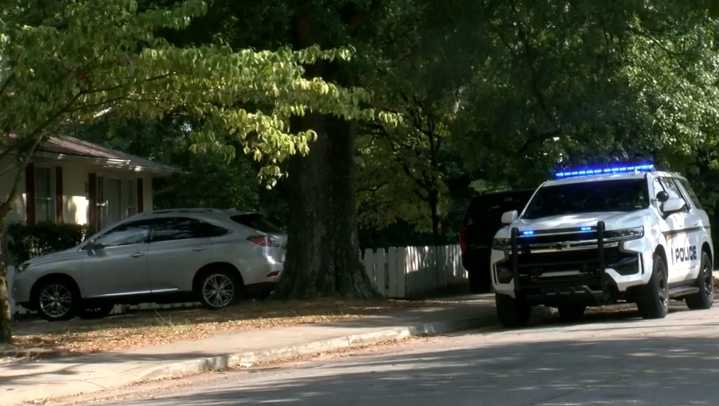 University of South Carolina says no evidence of an active shooter on campus but search continues
