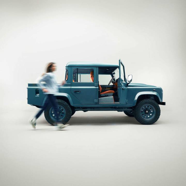 Oshe Zambezi: A Classic Defender Reborn for the Modern Adventurer