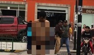 Golpean a presuntos ladrones en el Jardín principal de Actopan