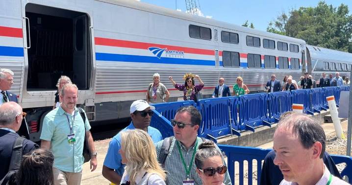 First week of Amtrak service has hopes high