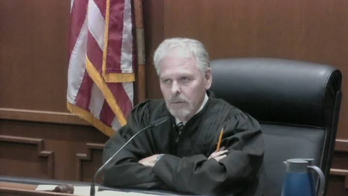 Judge: Why doesn't Bloomington cut off annexation opponents' sewer service?