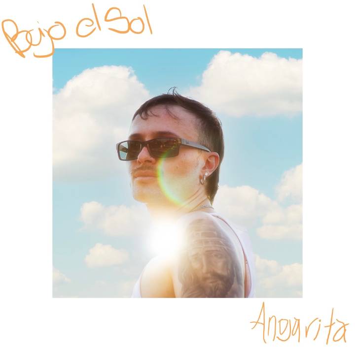 “Bajo el sol” : El primer sencillo de Angarita, una historia de amor al ritmo del verano