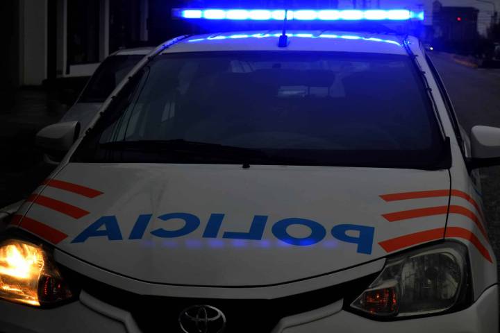 Detienen a ladrón que intentó robar en dos comercios y un rodado