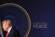 Trump habla con líderes de Ucrania y la OTAN tras su cumbre con Putin