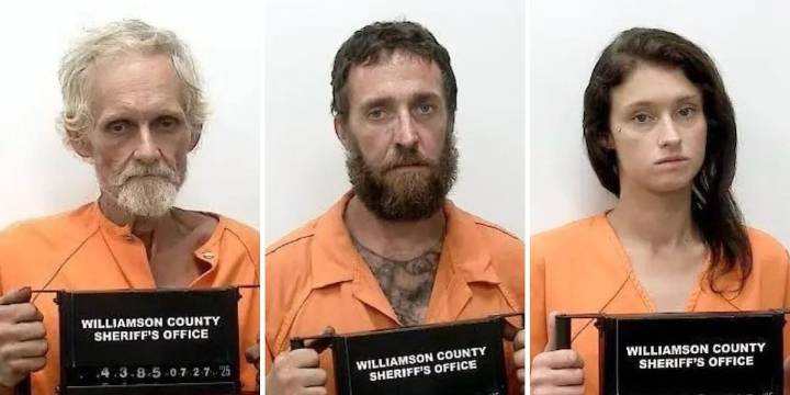 3 accused of hauling stolen 1930 Ford Model A in southern Ill.