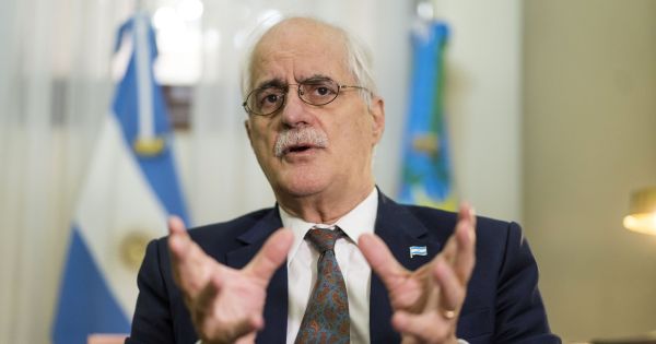 Candidatos que "no se doblan" pero lejos de una renovación: el peronismo que viene