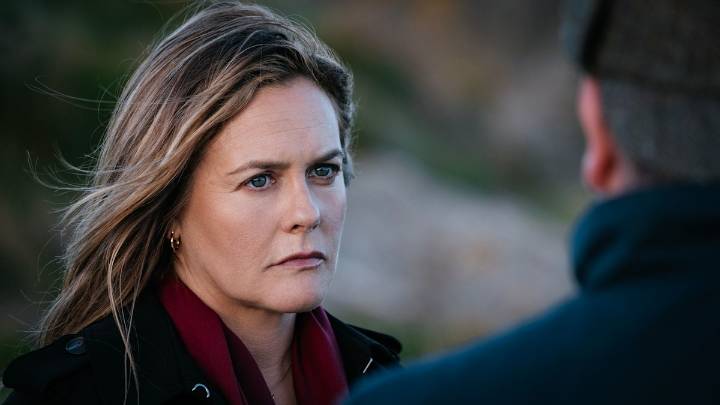 'Compelling' 6-part mystery series is a must-watch for crime drama fans