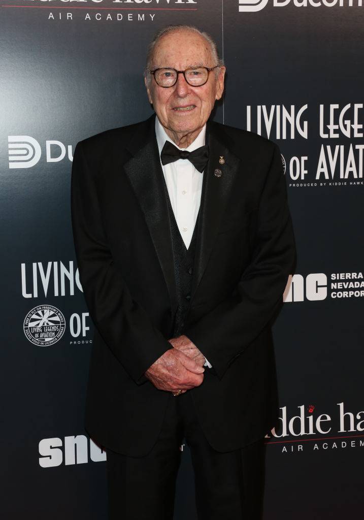 Apollo 13 moon mission leader James Lovell dies at 97