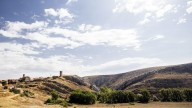 El primer pueblo del alfabeto en nuestro país: donde está y por qué sorprenden sus 43 huellas