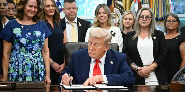 Trump, Gold Star families commemorate Abbey Gate tragedy: 'One of the darkest days'