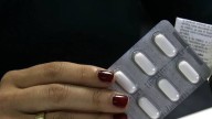 Alerta médica con el ibuprofeno y el paracetamol por un efecto desconocido con los antibióticos