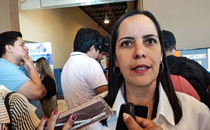 Tiendas “chinas” deben adherirse a la Canaco; comercios deben formalizarse