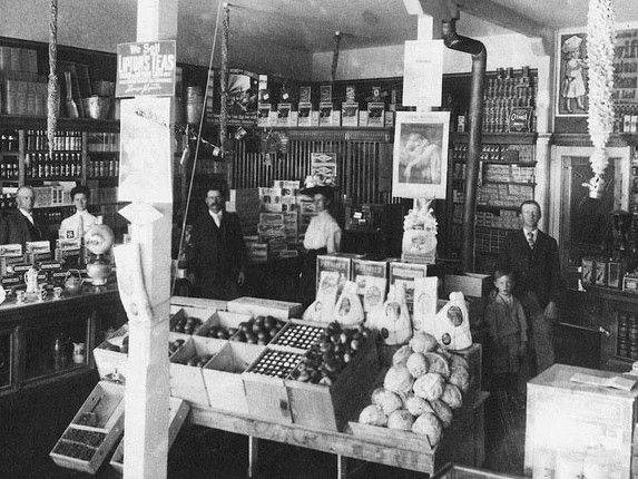 From candy to chewing tobacco: an old-time country store in Tiverton