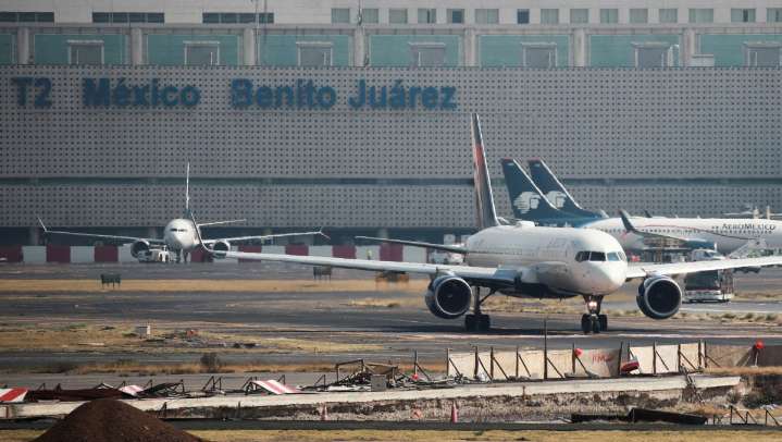 ¿Qué vuelos están retrasados o cancelados?