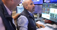 Wall Street rises toward records on hopes for lower interest rates