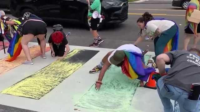 Video: FDOT removes rainbow colors from Pulse nightclub crosswalk