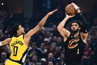 Deadspin | Cavs' Max Strus out 3-4 months after foot surgery