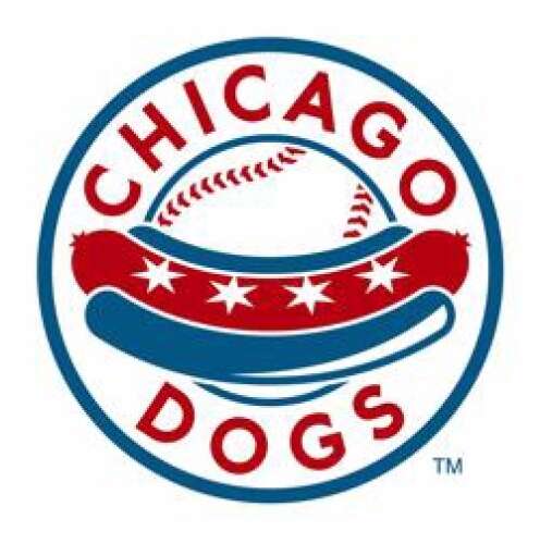 Chicago Dogs even series with victory in slugfest
