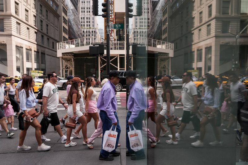 US consumers with prime credit are starting to slip on payments