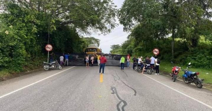 Campesinos de Bolívar anuncian paro indefinido desde este lunes: conozca horario y rutas afectadas