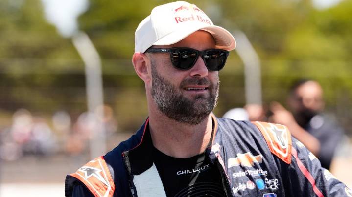 Shane van Gisbergen signs multiyear extension with Trackhouse Racing